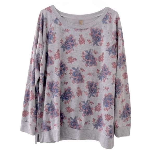 Faded Glory Sweaters - FADED GLORY • Floral Grey Long Sleeve Top Sweater